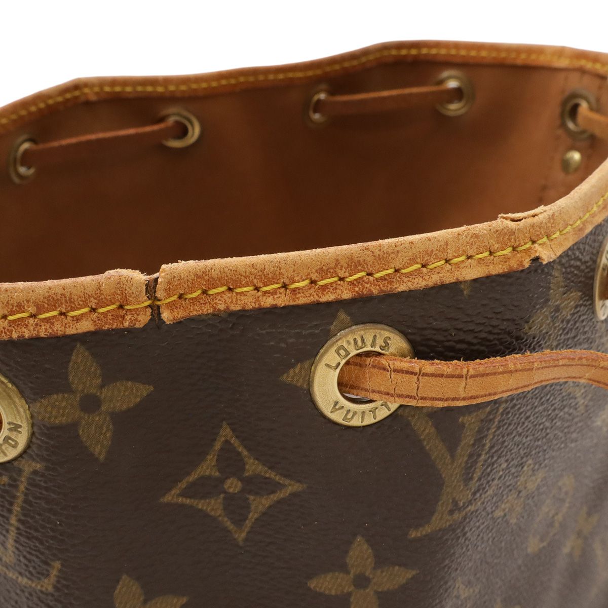 LOUIS VUITTON ルイ ヴィトン モノグラム プチノエ ショルダーバッグ