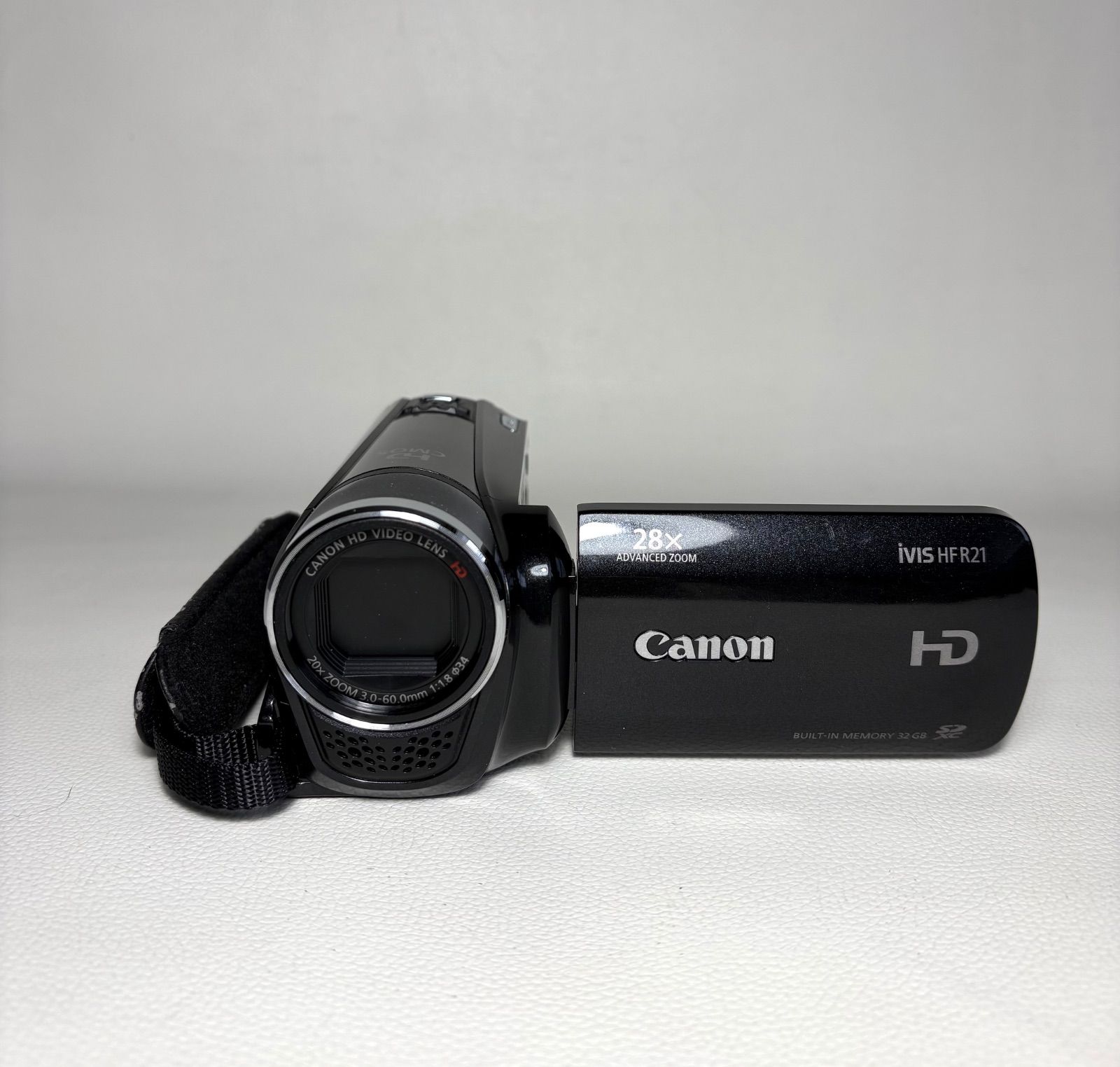 Canon デジタルビデオカメラ iVIS HF R21 ブラック 光学20倍 手ブレ