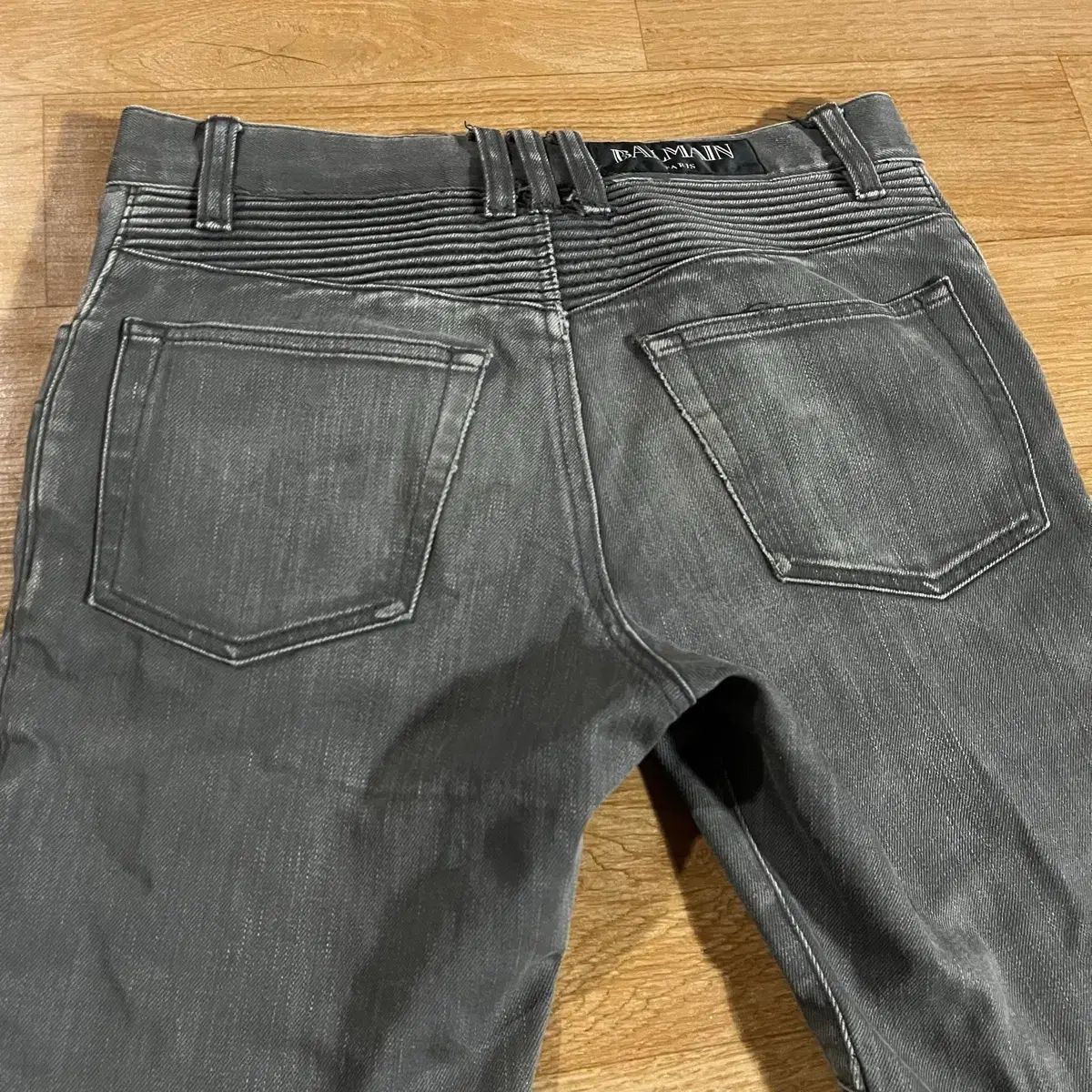 29 BALMAIN バルマン スリム バイカーデニム - メルカリ