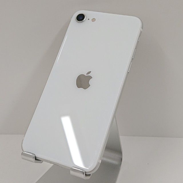 iPhoneSE 第2世代 64GB ドコモ ホワイト 送料無料 本体 c16601 - メルカリ