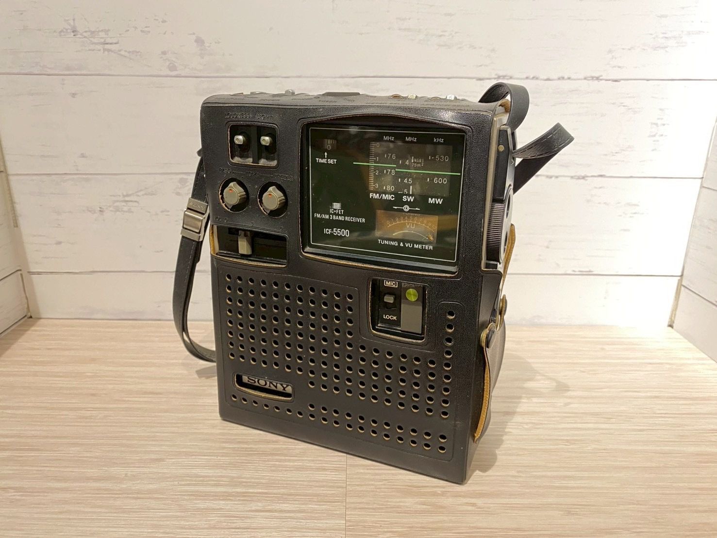 □希少 SONY スカイセンサー ラジオ ICF-5500 ソニー 昭和レトロ