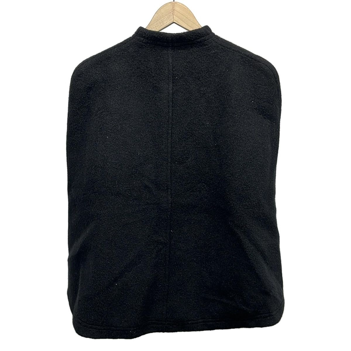 JUN ASHIDA(ジュンアシダ) ポンチョ サイズ42 L レディース - 黒 冬