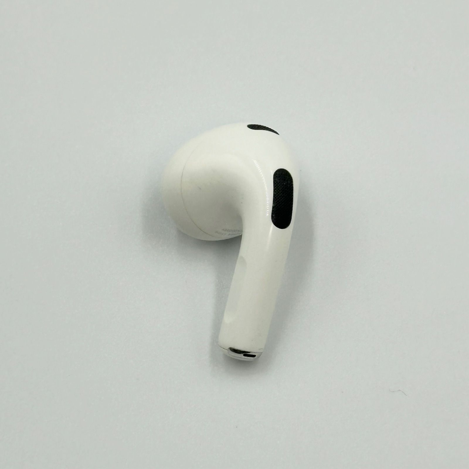 エアーポッズ AirPods 第３ 世代 左耳のみ L片耳 国内正規品 楽天市場】airpods 左の通販 F3268749685 - NAMDU (美品)AirPods第3世代　左耳のみ