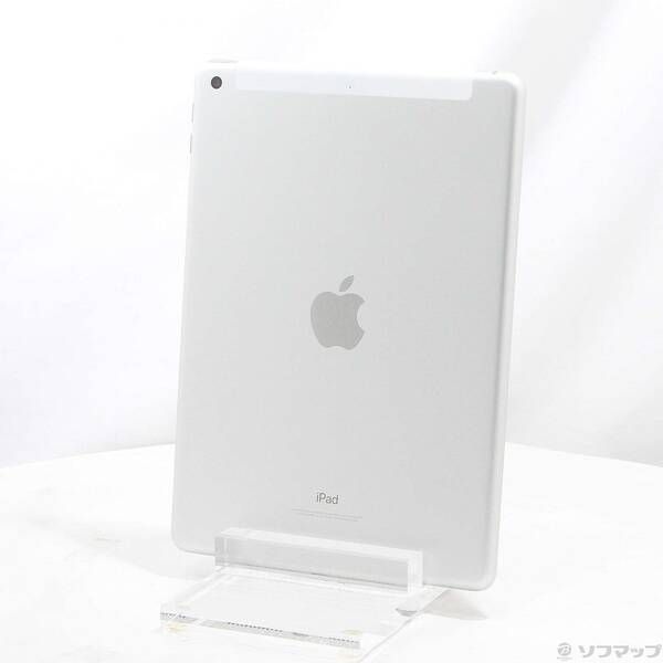ソフマップ 〔品〕 iPad 第6世代 32GB シルバー MR6P2J／A docomoロック解除SIMフリー【305】