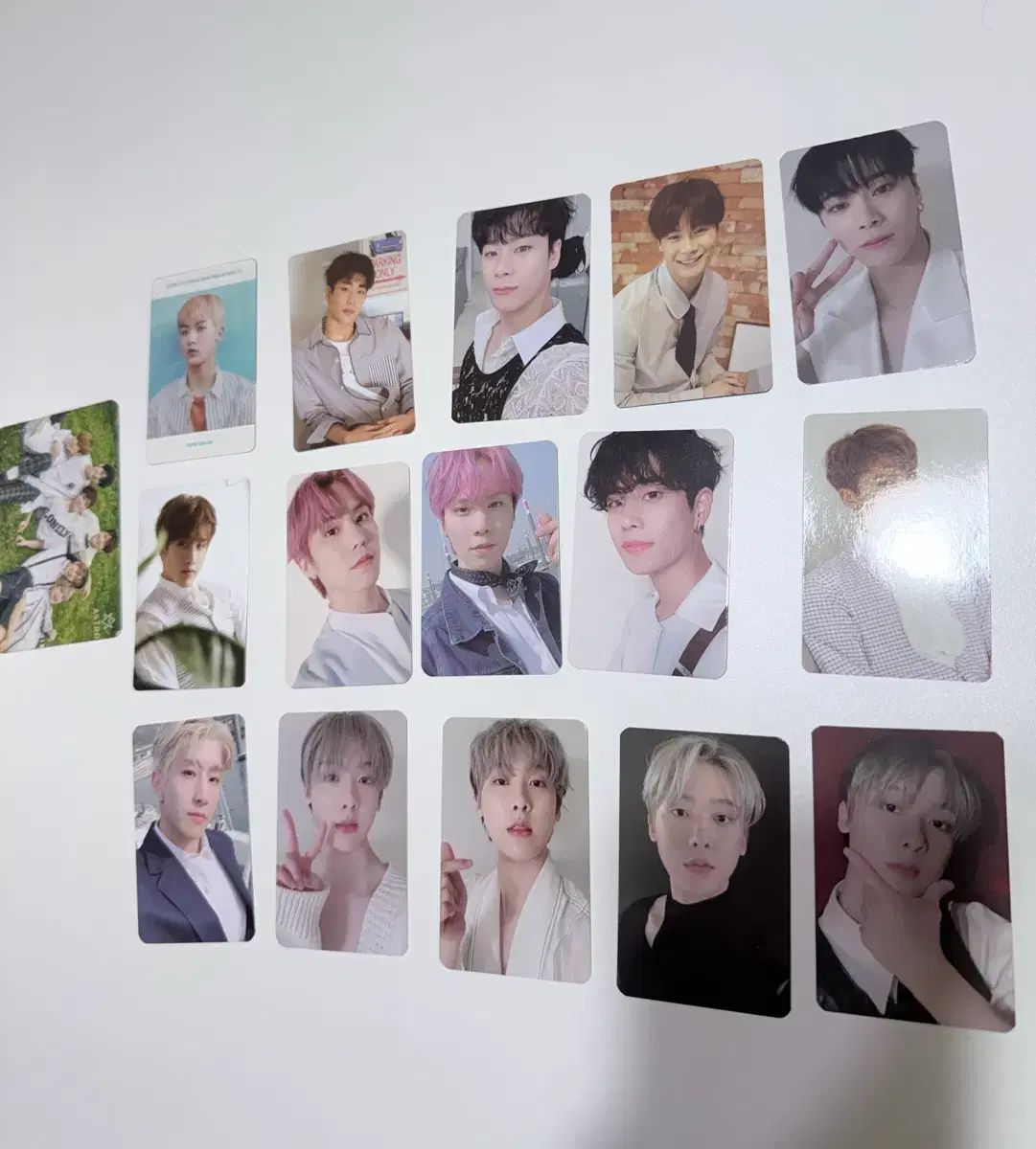 ASTRO（アストロ） トレカ まとめ - メルカリ