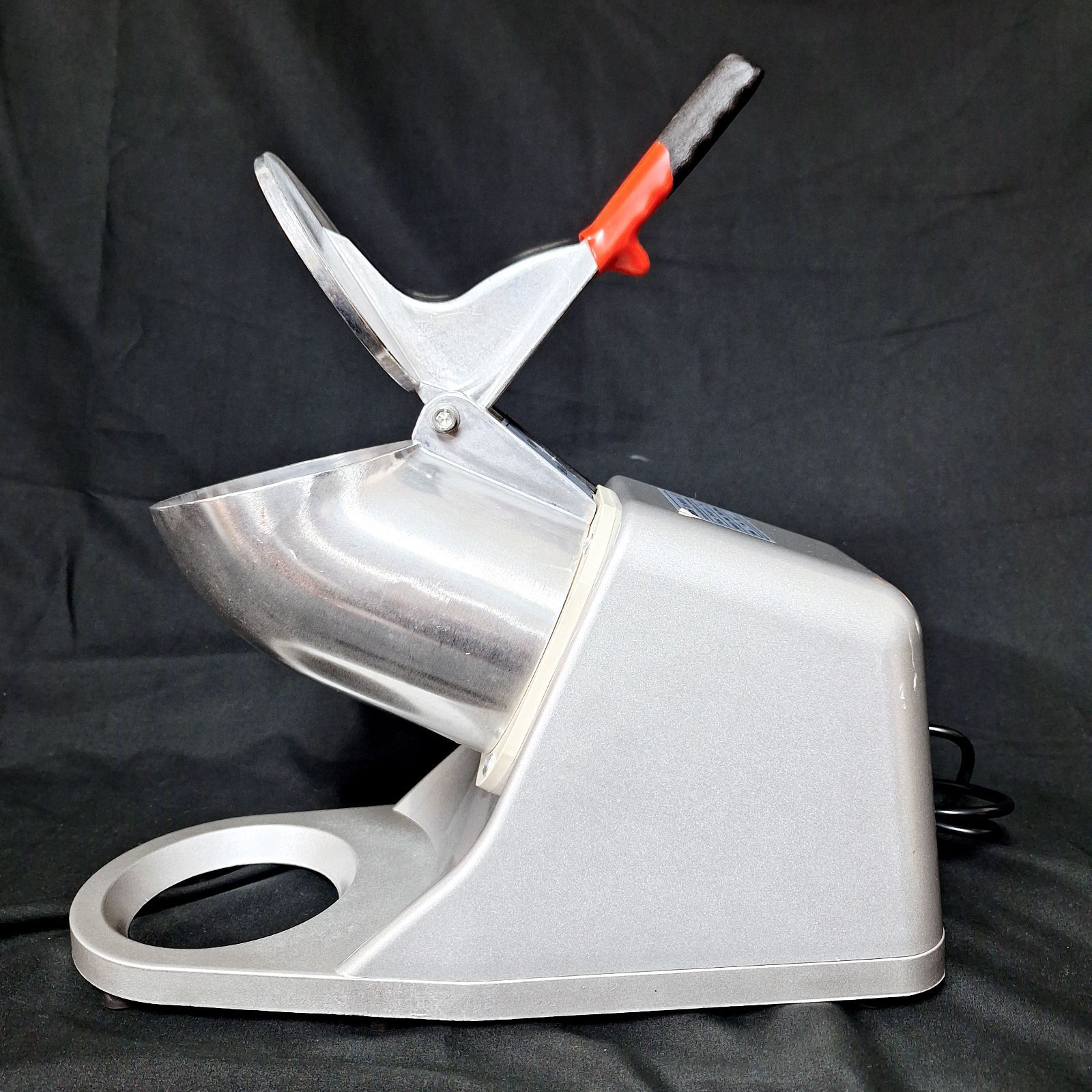 送料無料ステンレス砕氷機　アイスクラッシャー　中古 かき氷機 中古☆電動かき氷器 電動アイスクラッシャー 電動砕氷機 業務用【店舗