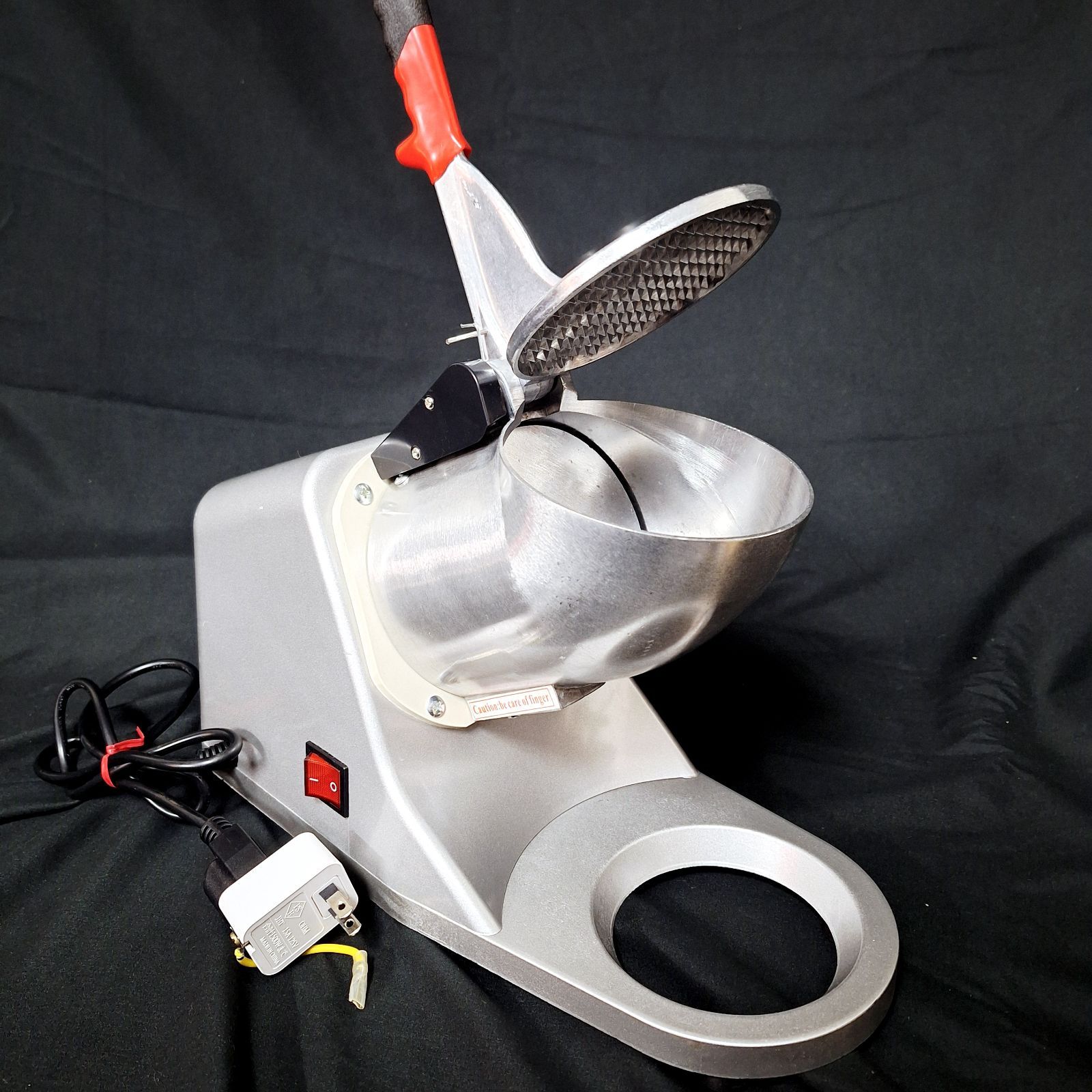 中古☆電動かき氷器 電動アイスクラッシャー 電動砕氷機 業務用【店舗