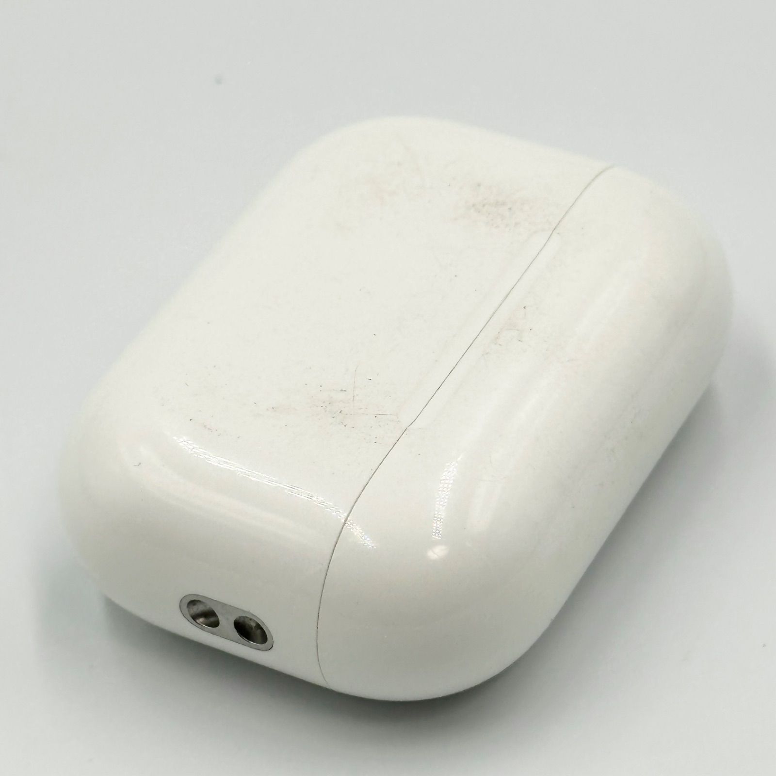 24時間以内発送】Apple AirPods Pro 第3世代 充電ケースのみ A3122