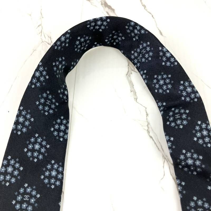 美品 CHANEL シャネル ネクタイ ココマーク カメリア ロゴ パターン柄
