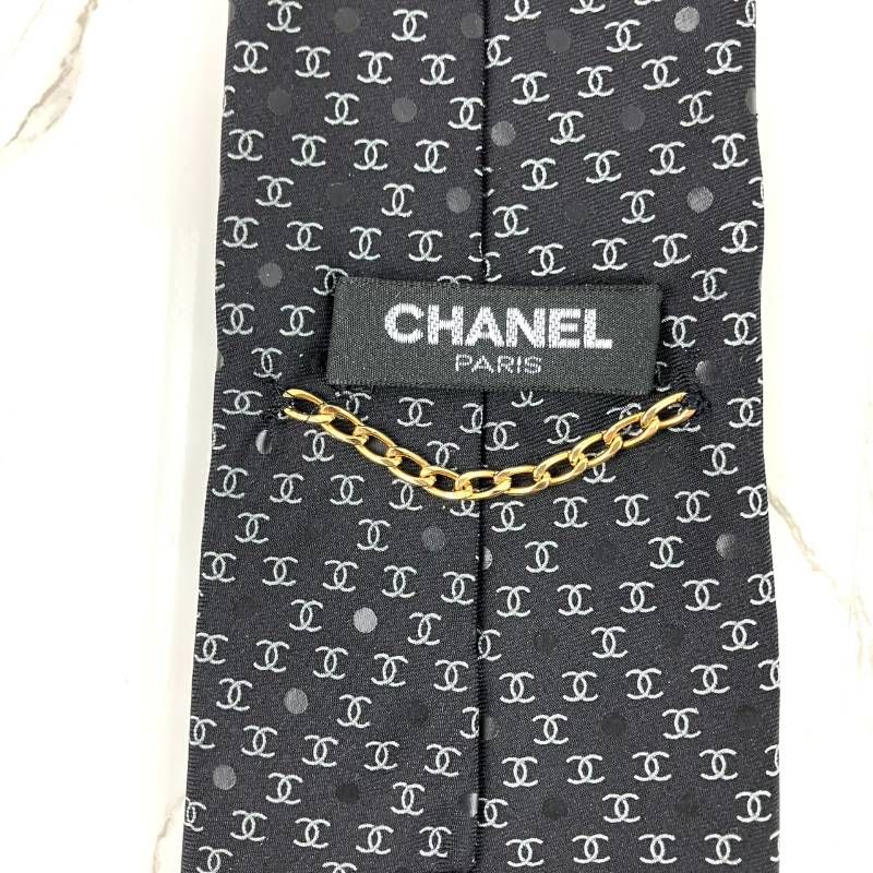 未使用に近い CHANEL シャネル ネクタイ ココマーク総柄×ドット柄 ロゴ