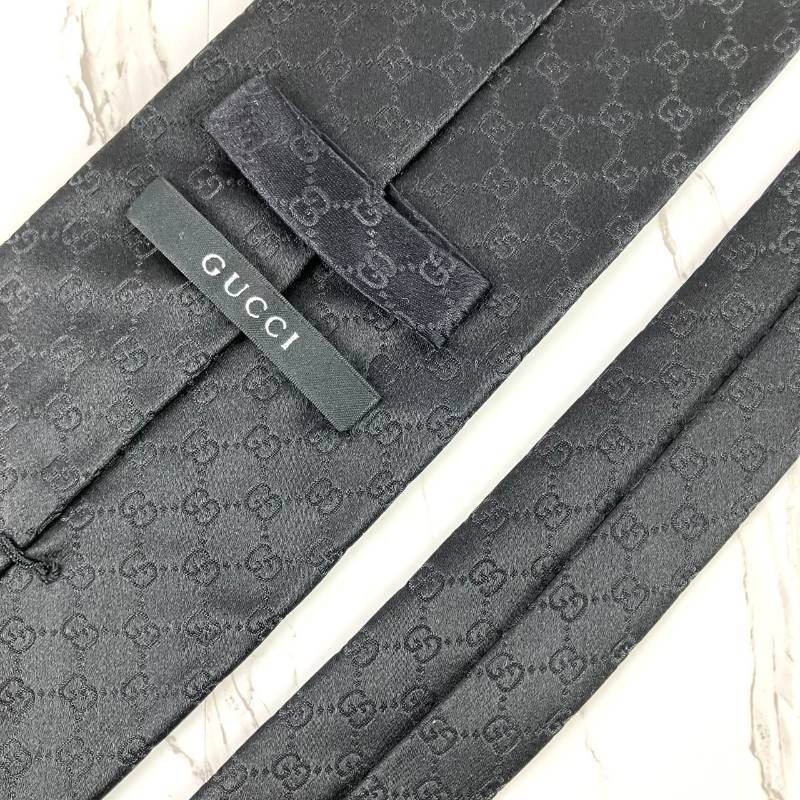 未使用に近い GUCCI グッチ ネクタイ ロゴ GGパターン GG柄 シェリー