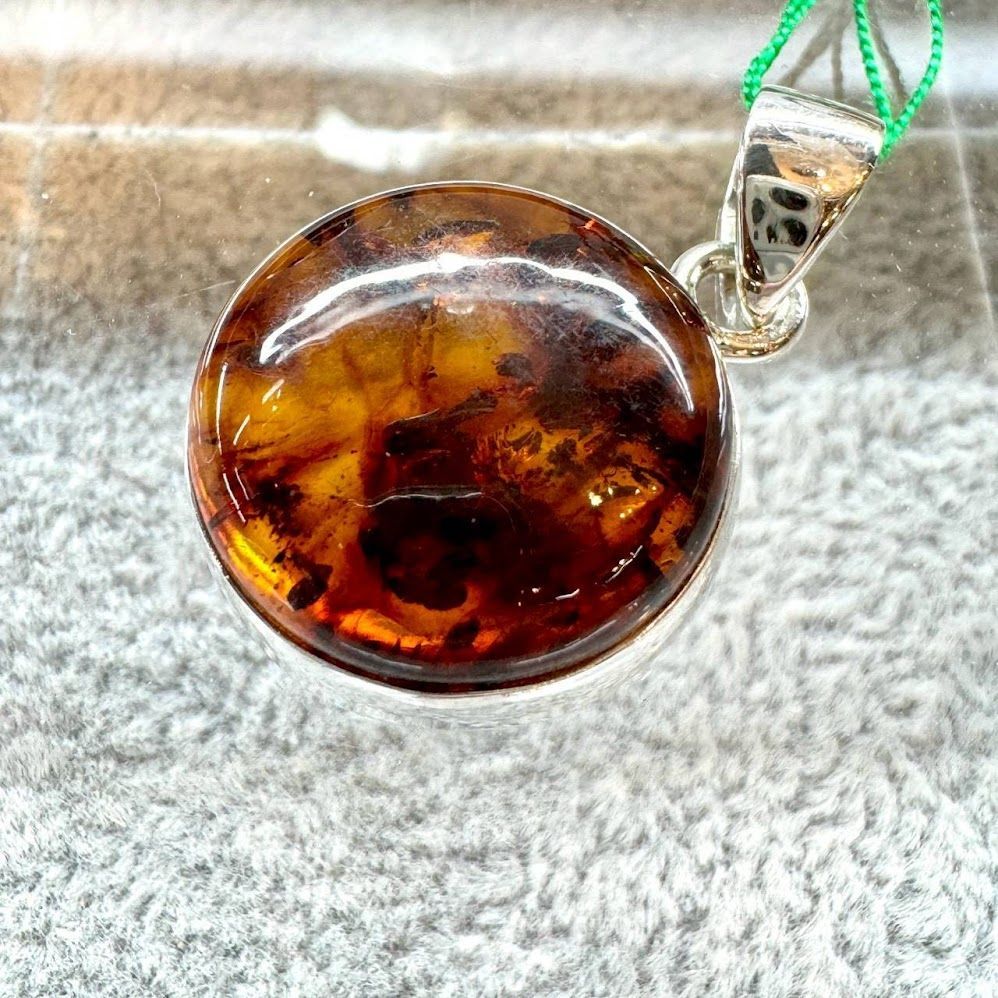 琥珀 ペンダントトップ シルバー925 刻印入り 天然石 一点物
