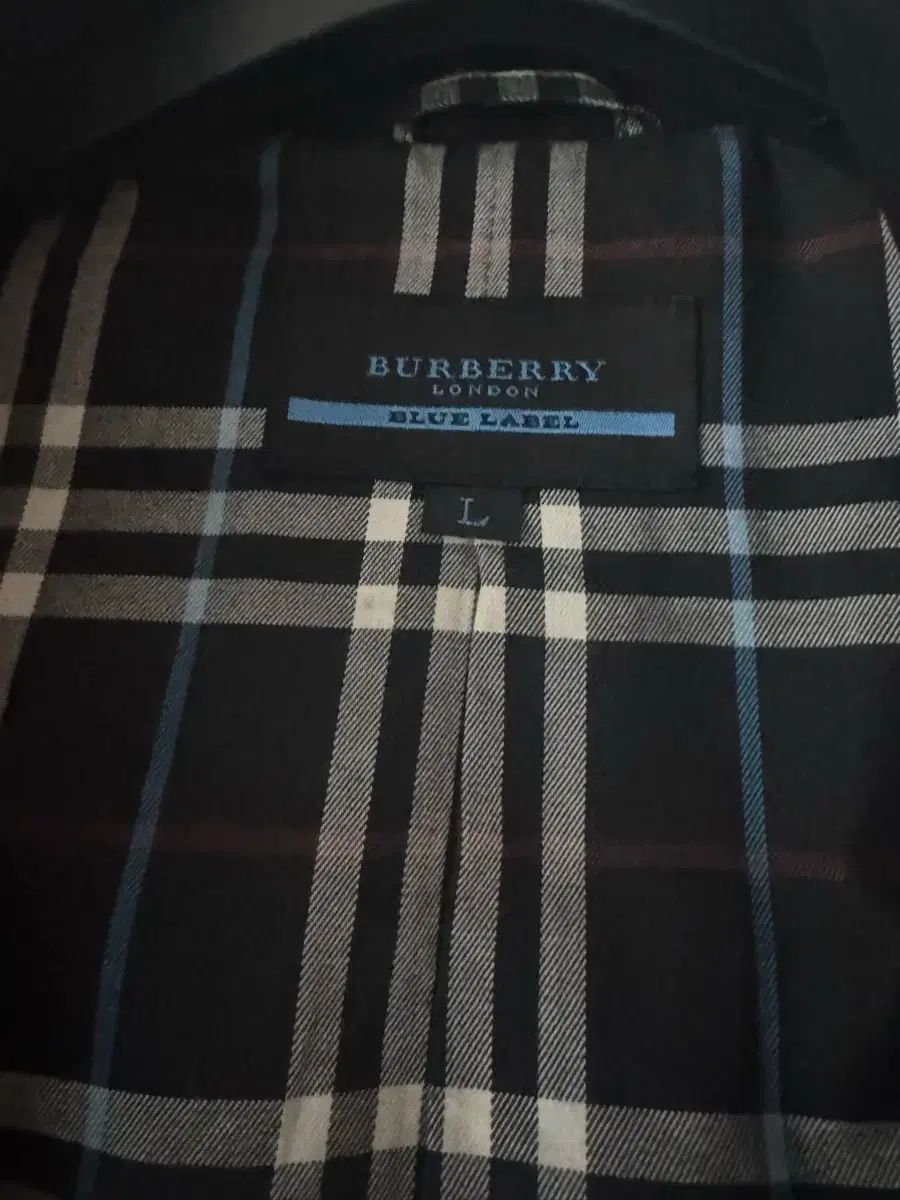 バーバリー ブルーレーベル ネイビー ブルゾン - メルカリ