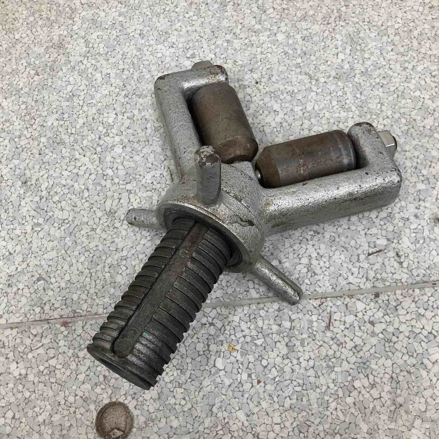  品 おそらくアサダ パイプ受け台 パイプスタンド その他 特殊工具