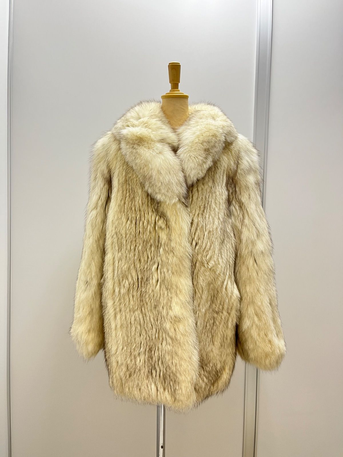 ジョセフィーヌ フォックスファーコート 毛皮 リアルファー C26012711