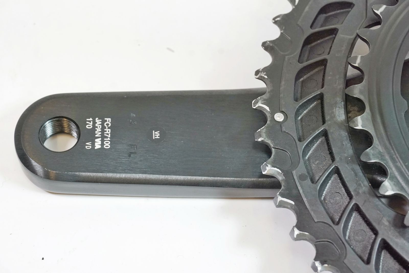 SHIMANO 「シマノ」 105 FC-R7100 50-34T 170mm クランクセット