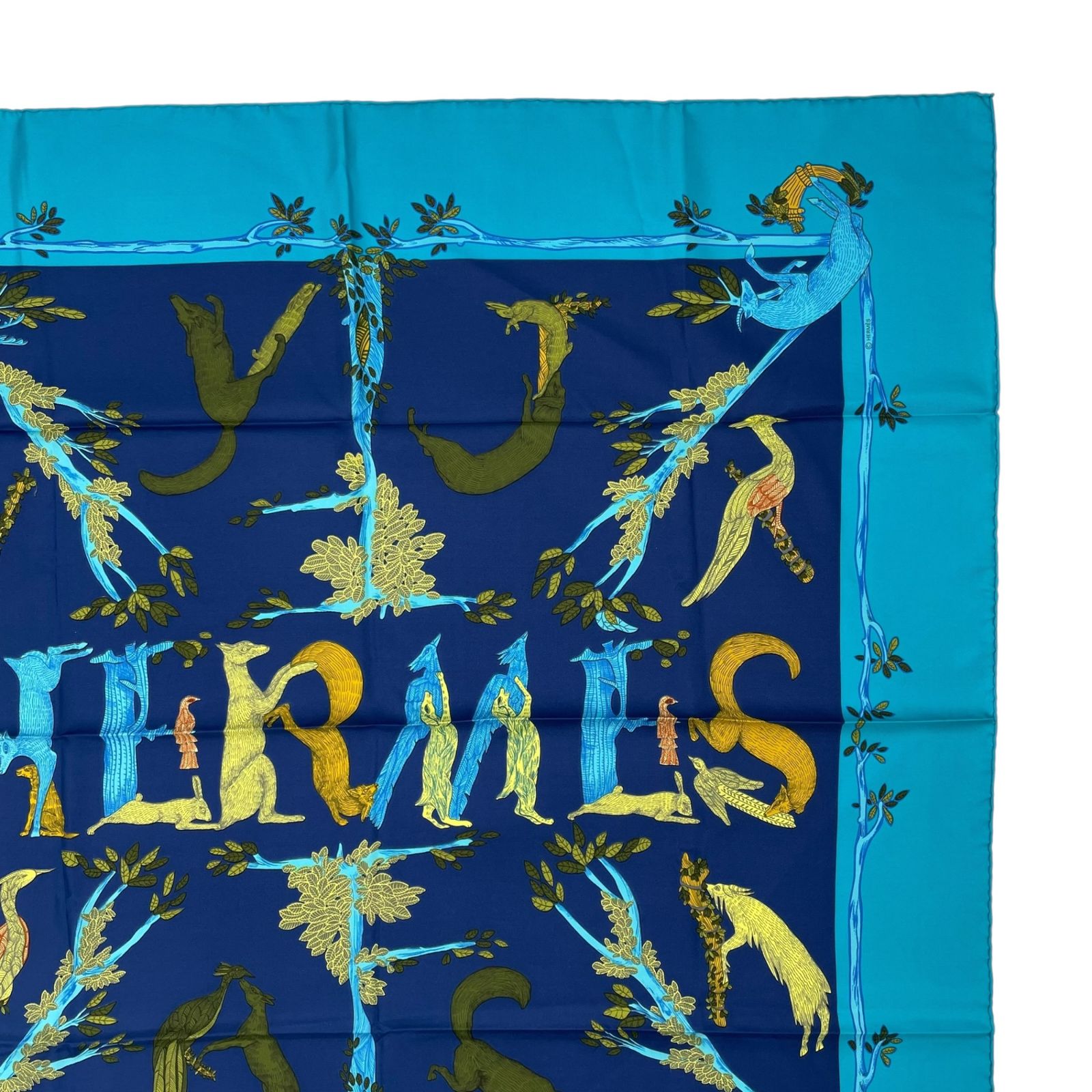 仕入れサイト エルメス HERMES カレ90 シルクスカーフ Alphabet