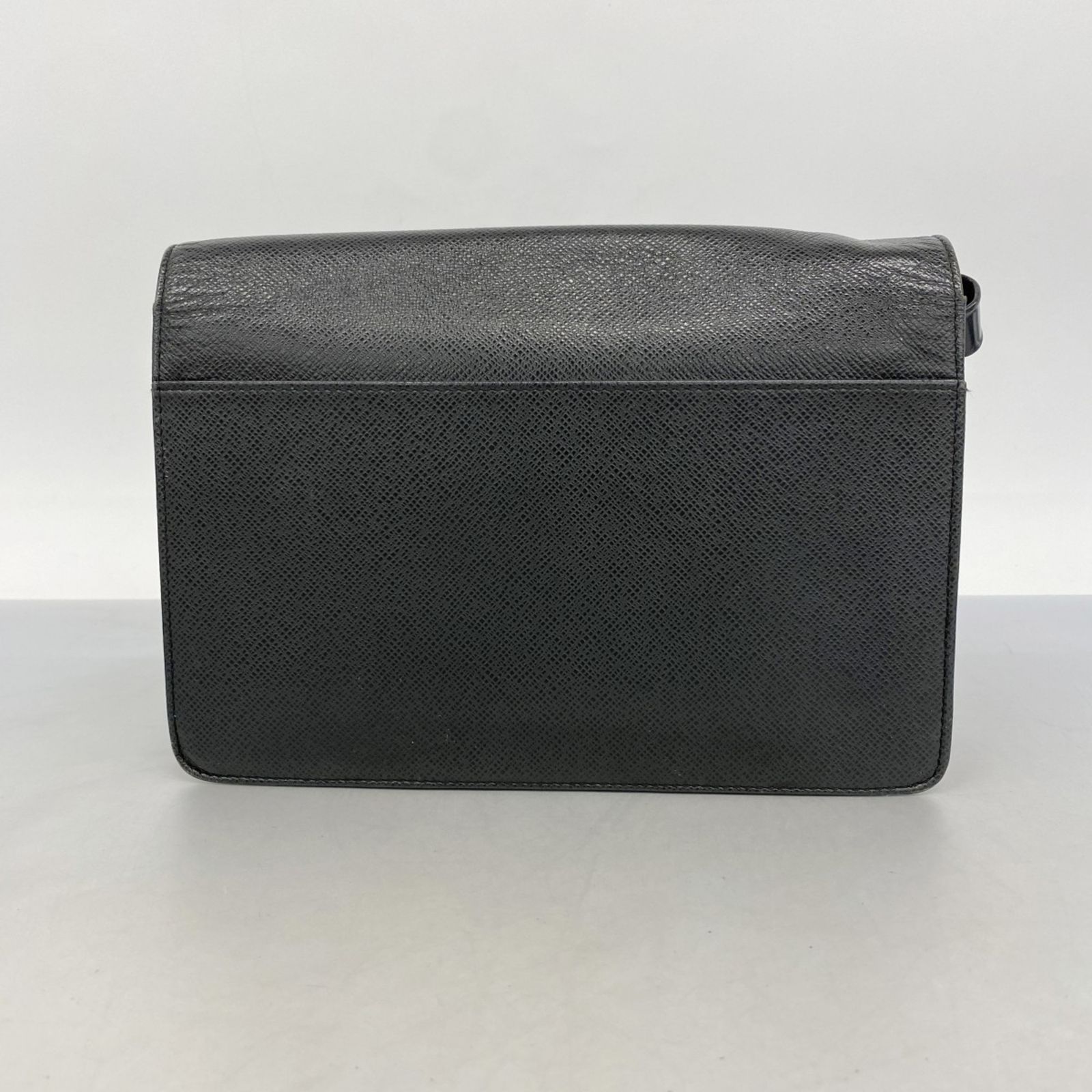 ルイ・ヴィトン(Louis Vuitton) ルイ・ヴィトン クラッチバッグ タイガ