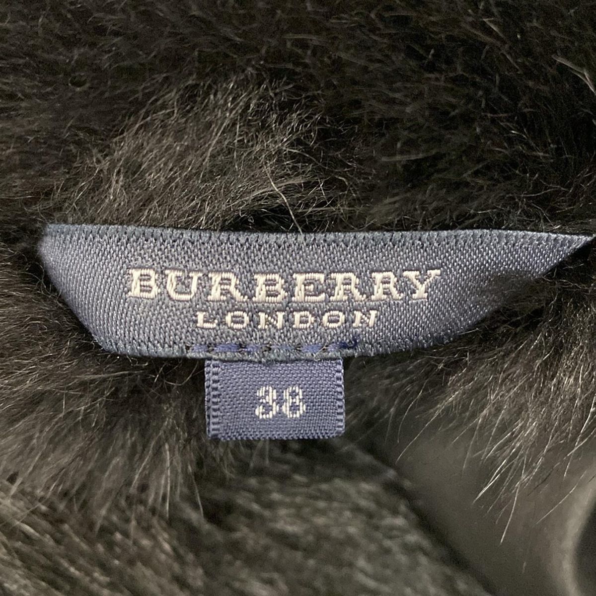 Burberry LONDON(バーバリーロンドン) ポンチョ サイズ38 L レディース