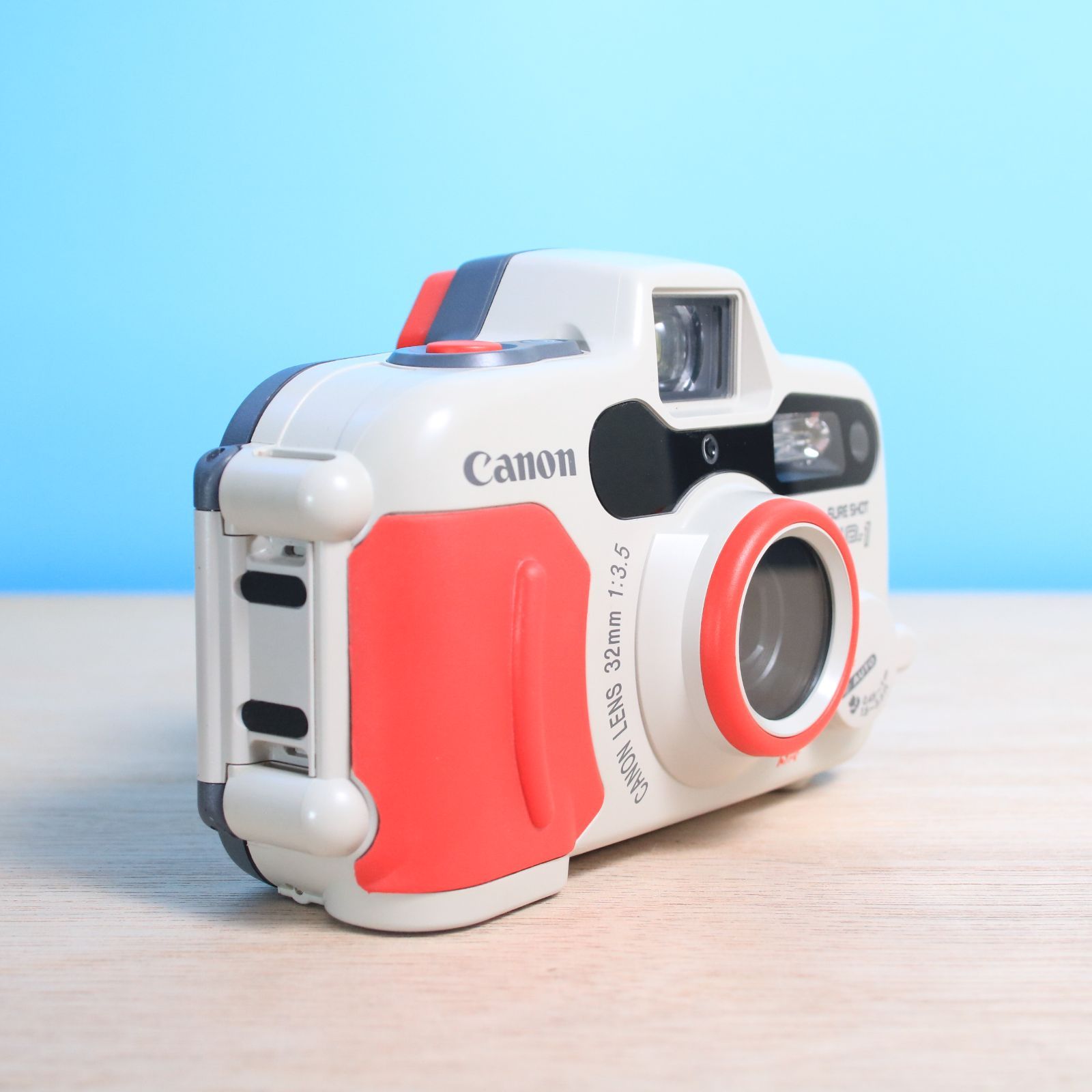❁ほぼ新品❁防水カメラ❁ Canon SURE SHOT WP-1 32mm F3.5 フィルム