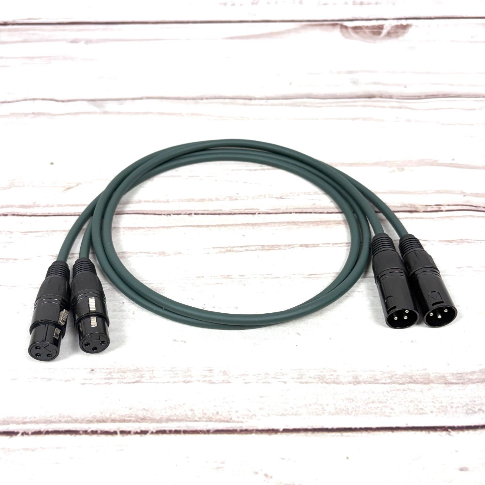 NEO by oyaide QAC-222 XLRケーブル 2本セット　未使用 OYAIDE QAC-222 XLR マイクケーブル 1m 2本セット - メルカリ