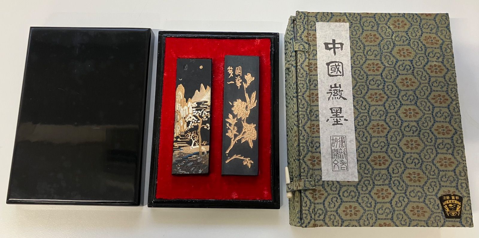 T956 天保九如 中国墨 鐵紊翁書 画寶墨 古法油煙 古墨 唐墨 - メルカリ