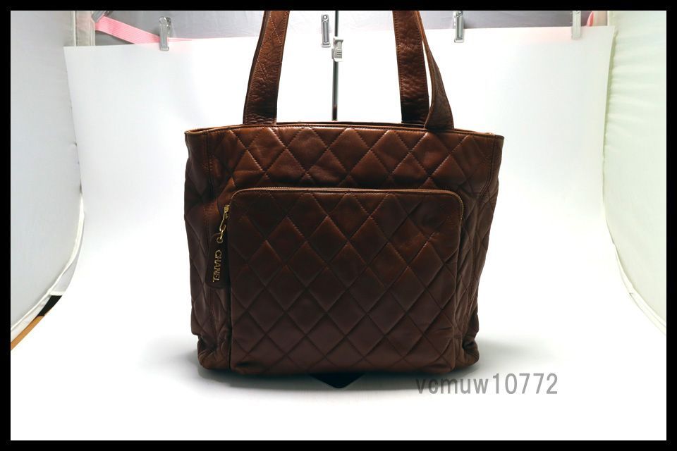 □CHANEL 4番台 キャビアスキン マトラッセ GD金具 レザー ショルダー  