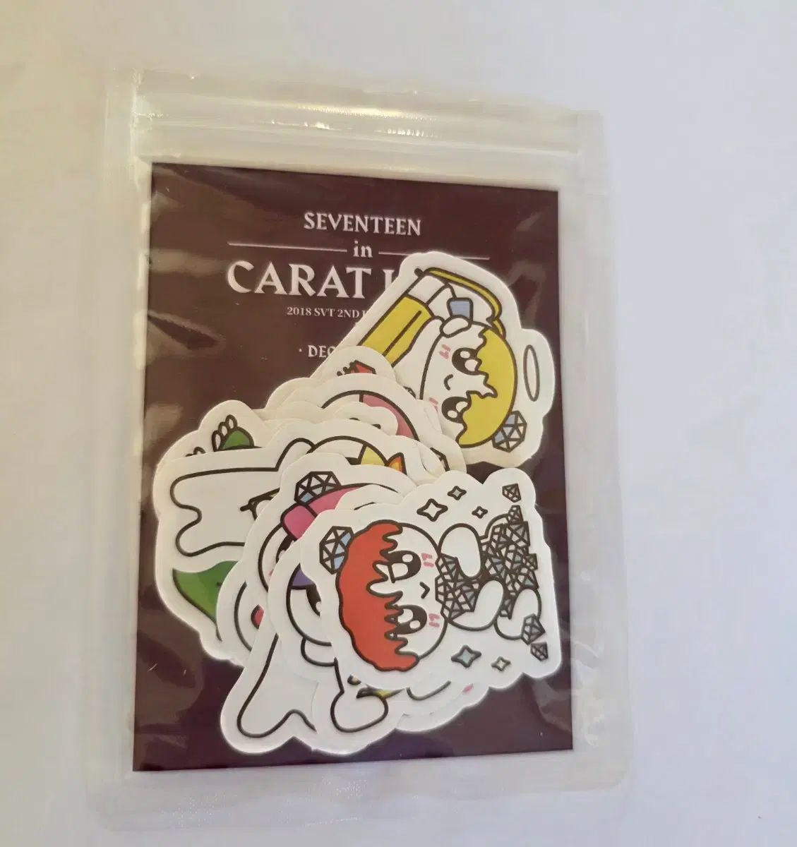 SEVENTEEN 2018 CARAT LAND メモリーブック & ステッカー - メルカリ