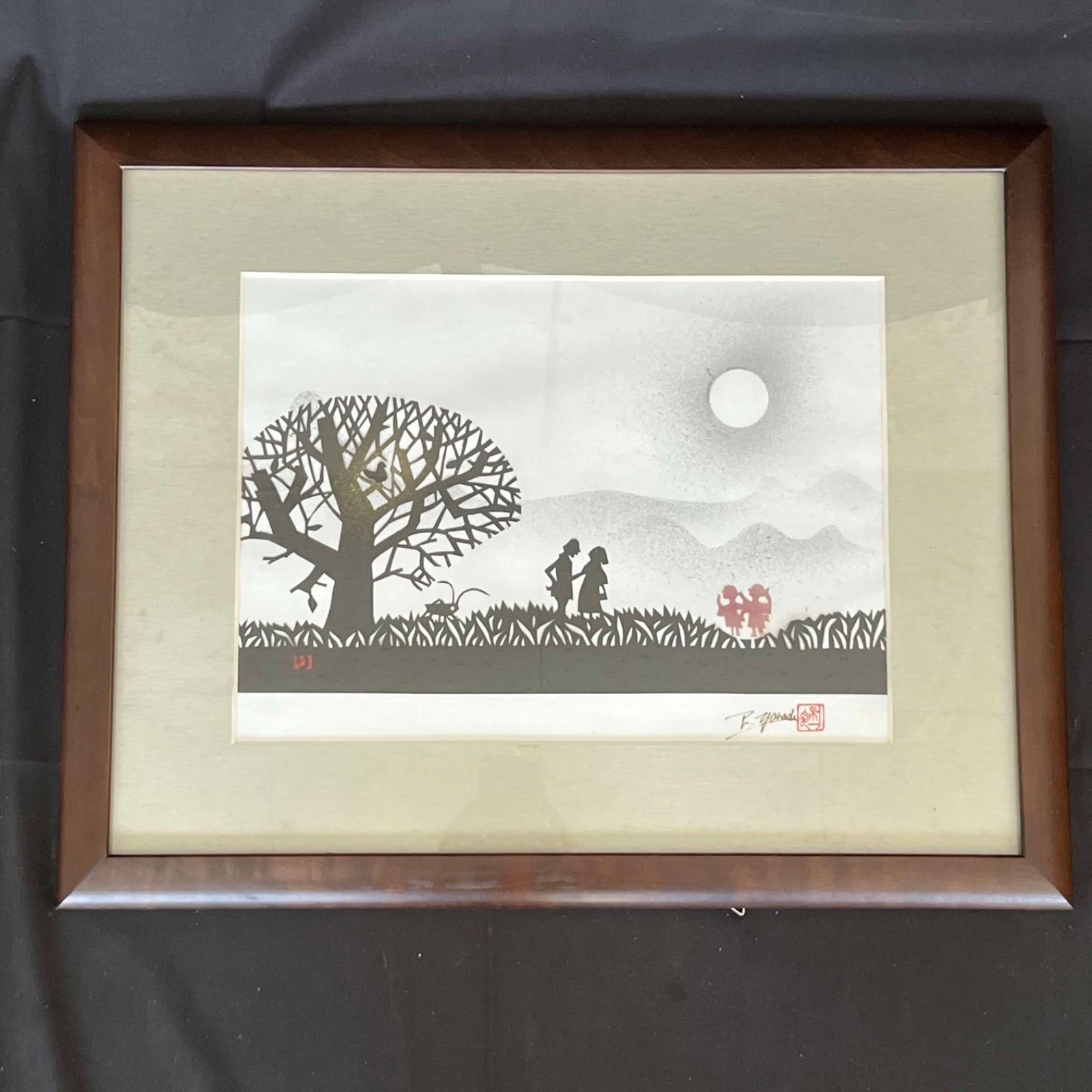 T 山田利一 家族 切り絵 岡崎 直筆サイン 刻印入 56㎝×44㎝ T2601268