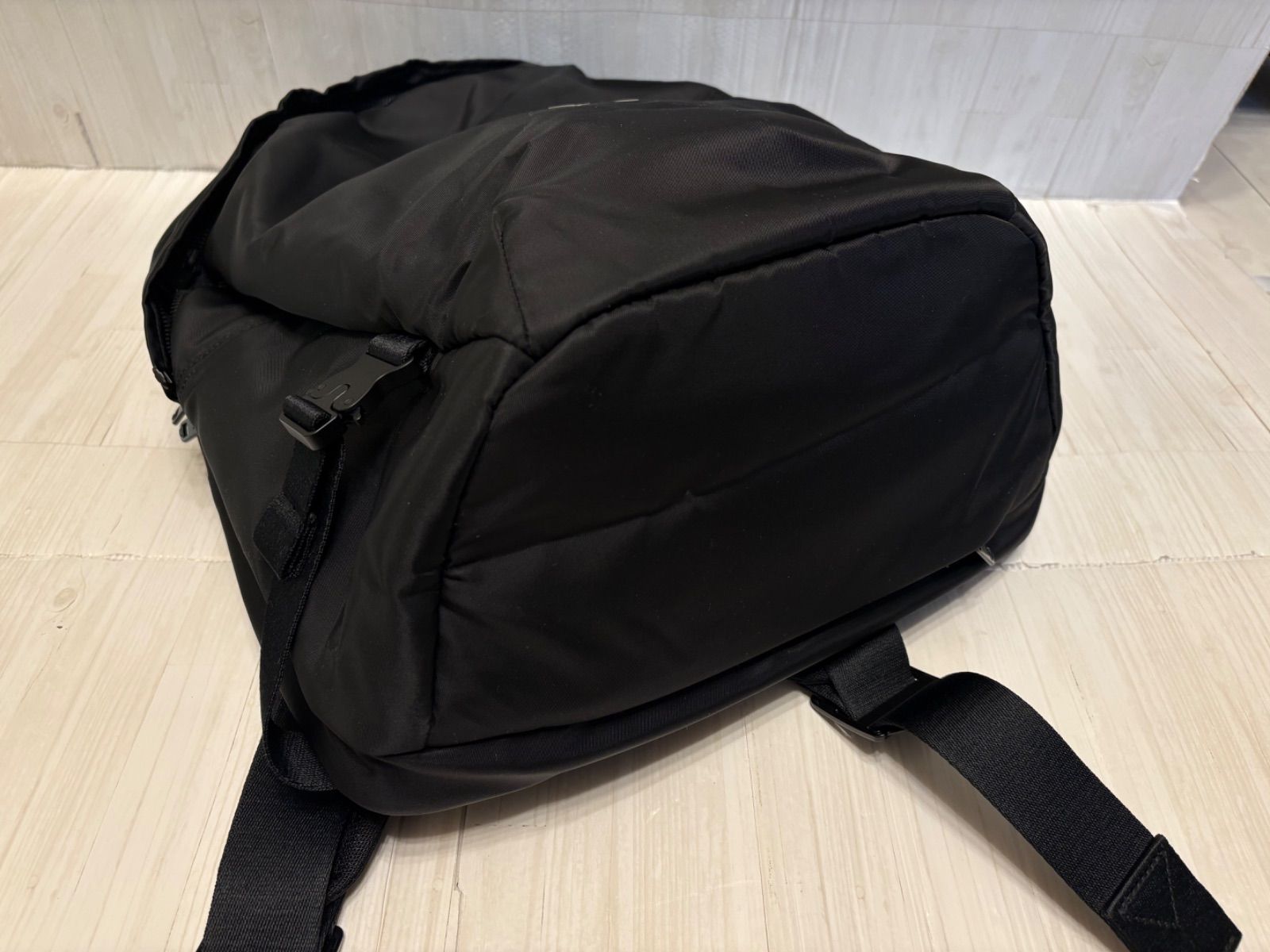 美品 Y-3 ワイスリー BACKPACK バックパック リュック JP4745 - メルカリ