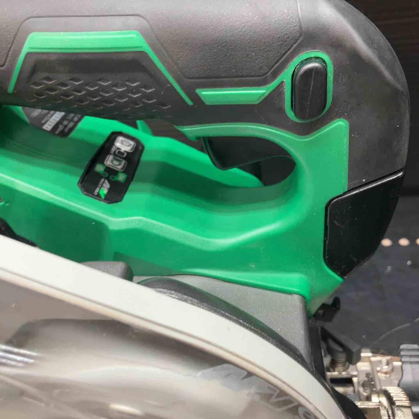 日立工機 コードレス集じん丸のこ