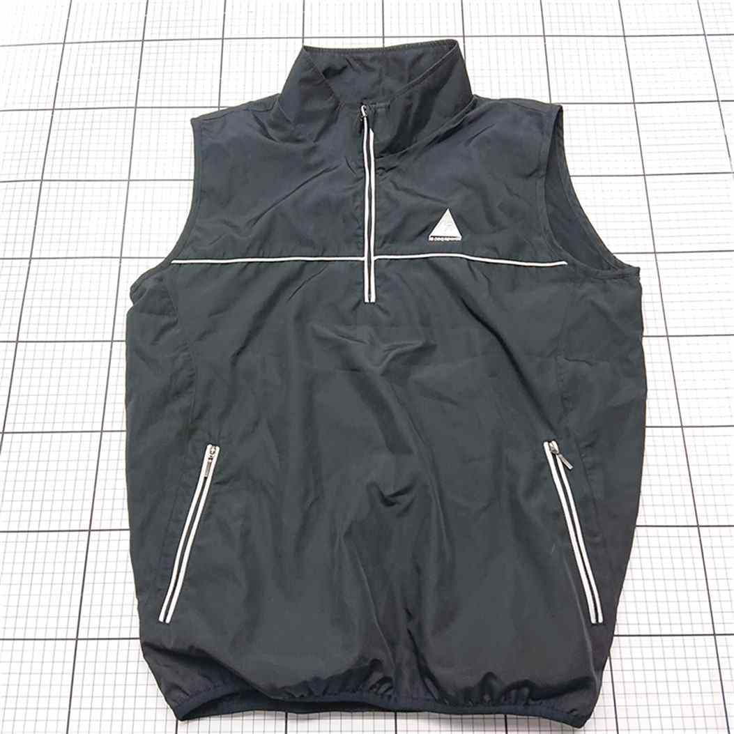 ◇ Θ ルコックスポルティフ le coq sportif ゴルフコレクション ベスト