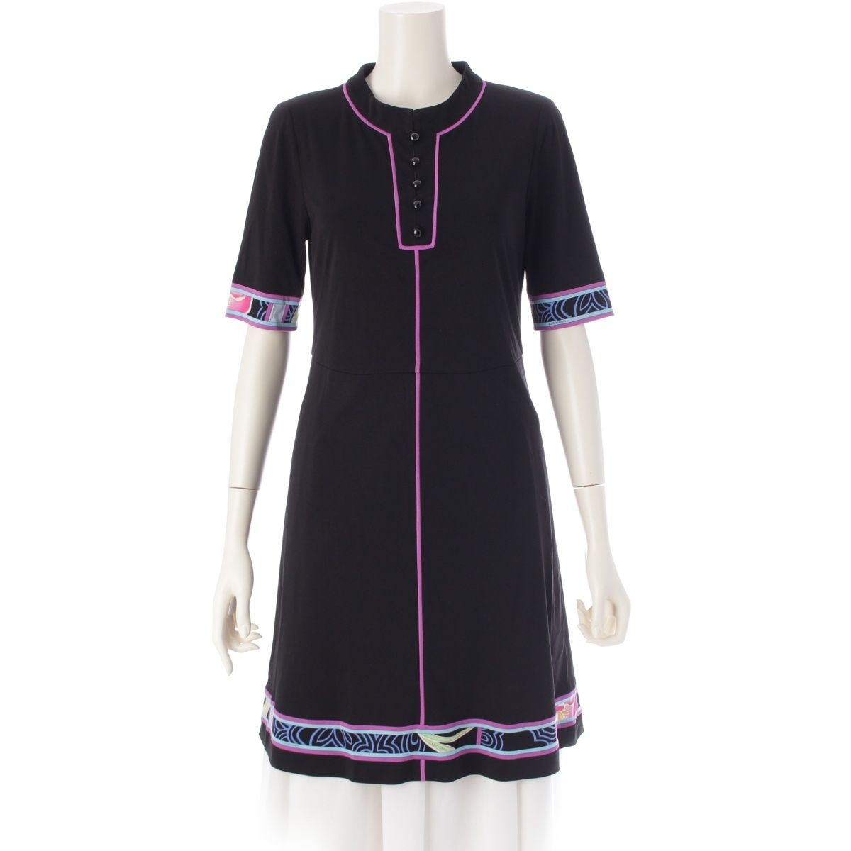 レオナール カンカン素材 ボタン ラウンドネック 五分丈 チュニック