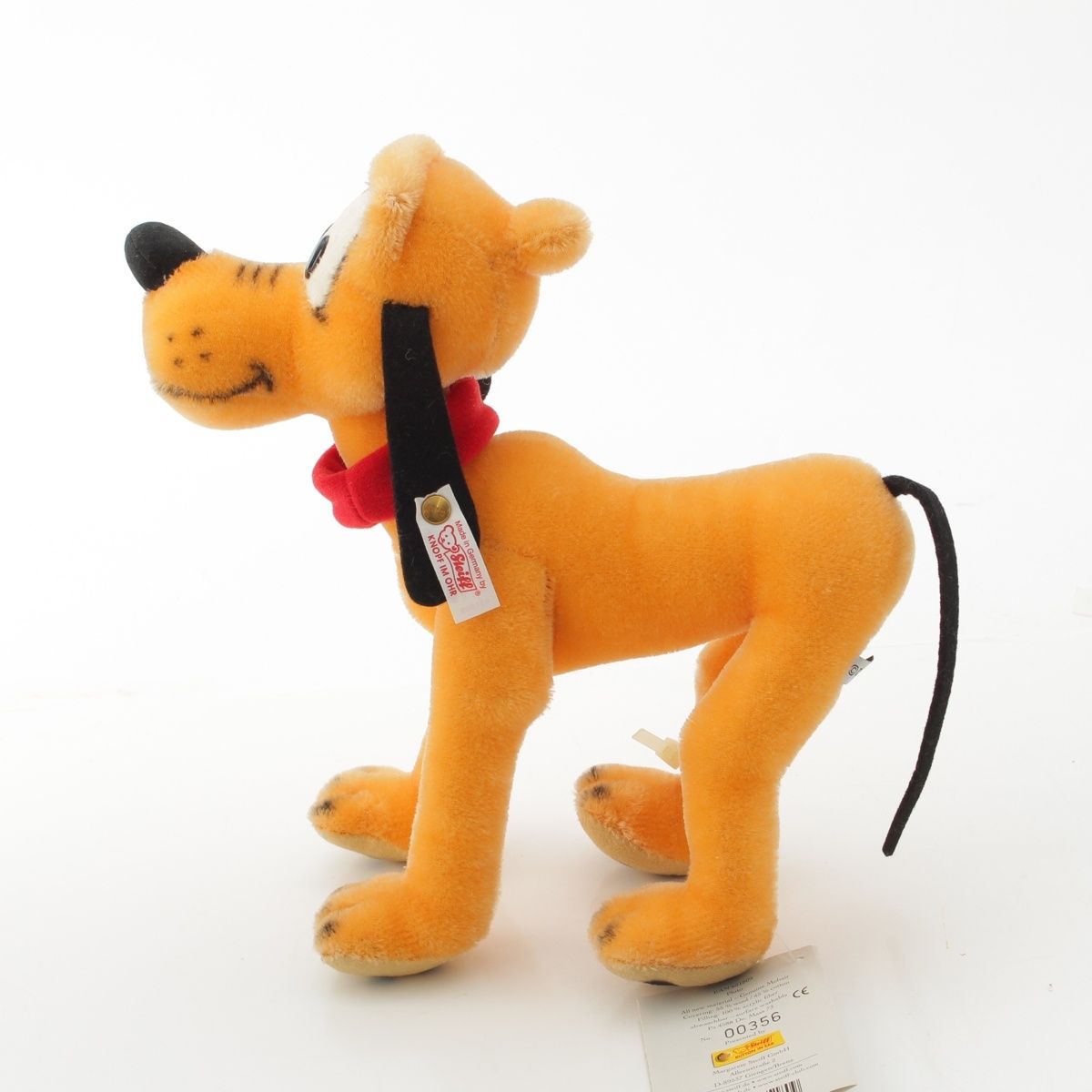 プルート ぬいぐるみ