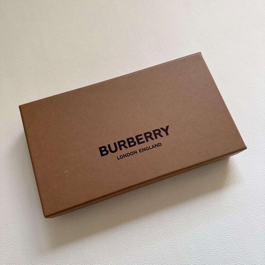 近年モデル 現行タグ BURBERRY ロゴプリント シルクスカーフ ミッツァ