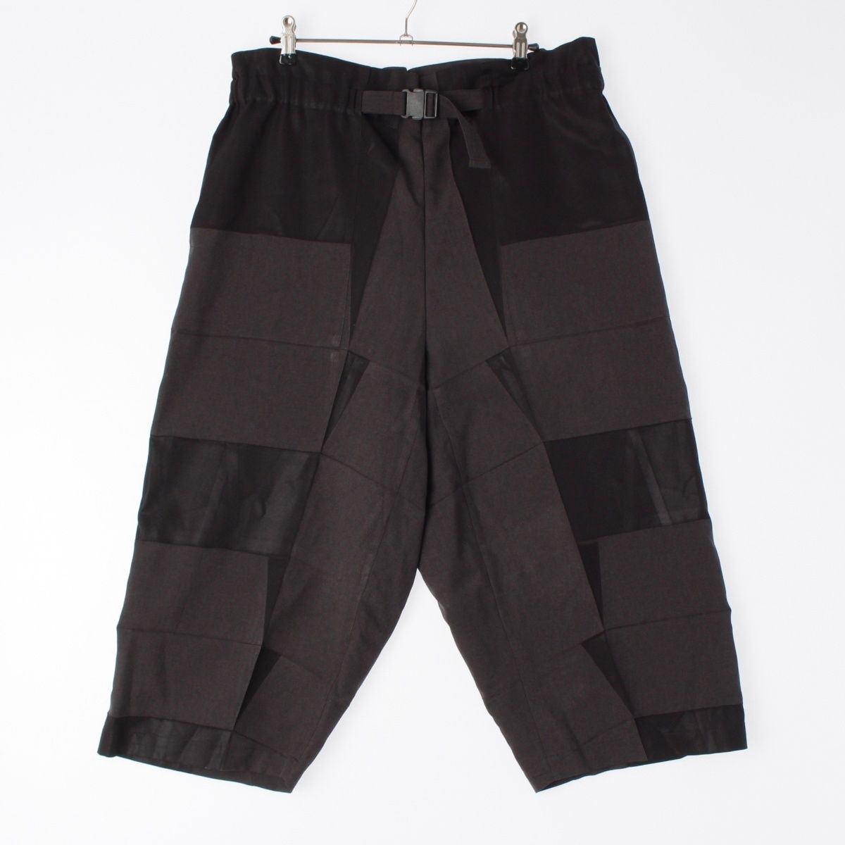 ミー イッセイミヤケ カラビナベルト パンツ ボトムス MI01FF801