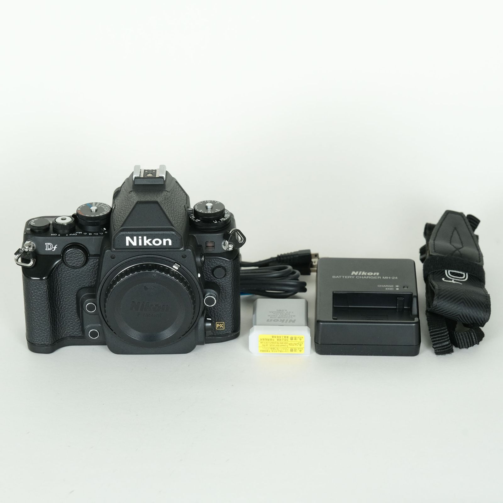 Nikon FE 実用□ニコン ニコン NIKON 実用 ボディ□シャッター全速