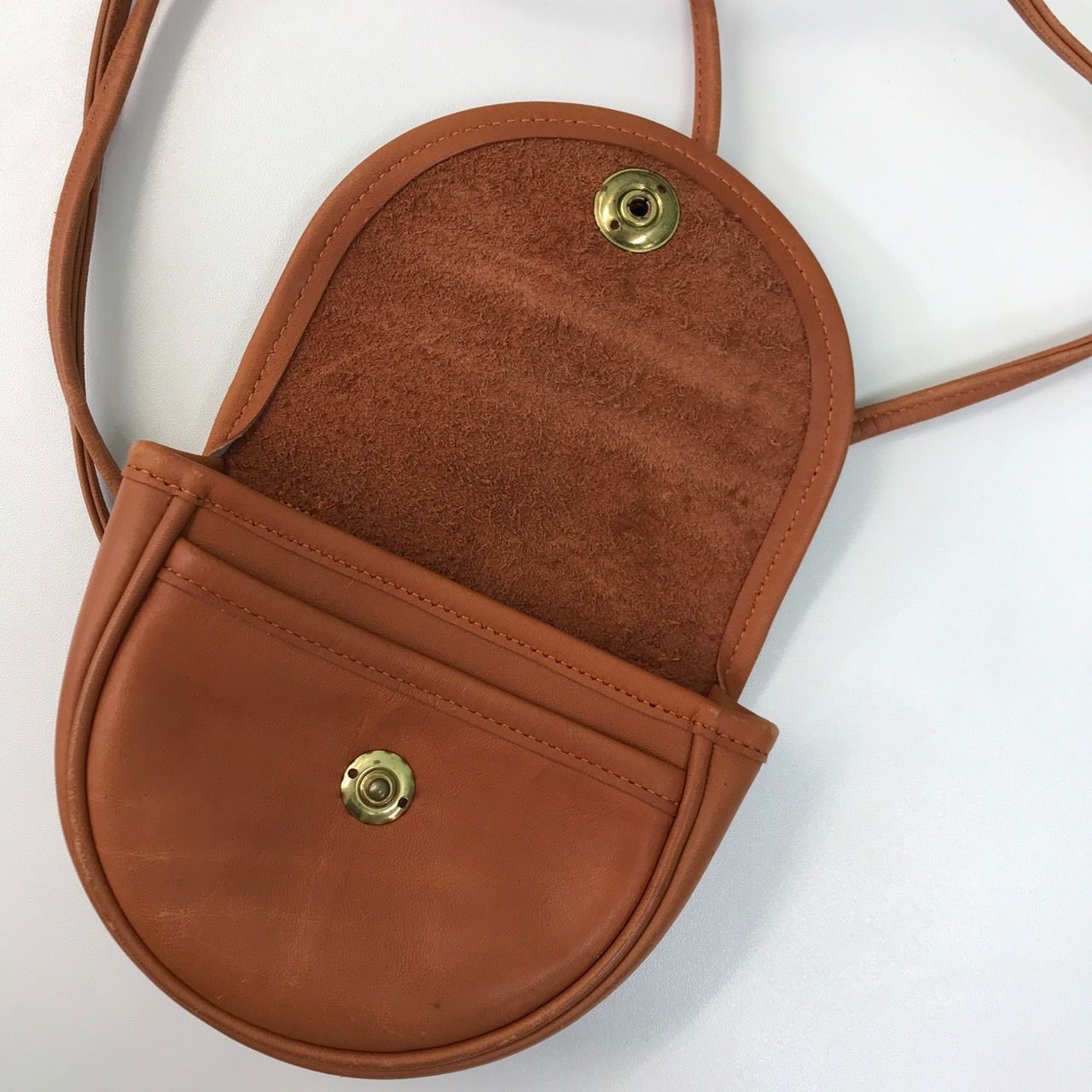 OLD COACH オールド コーチ コスメポーチ 小物入れ レザー ブラウン OLD COACH オールドコーチ ショルダーポーチ ポシェット レザー ドイツ