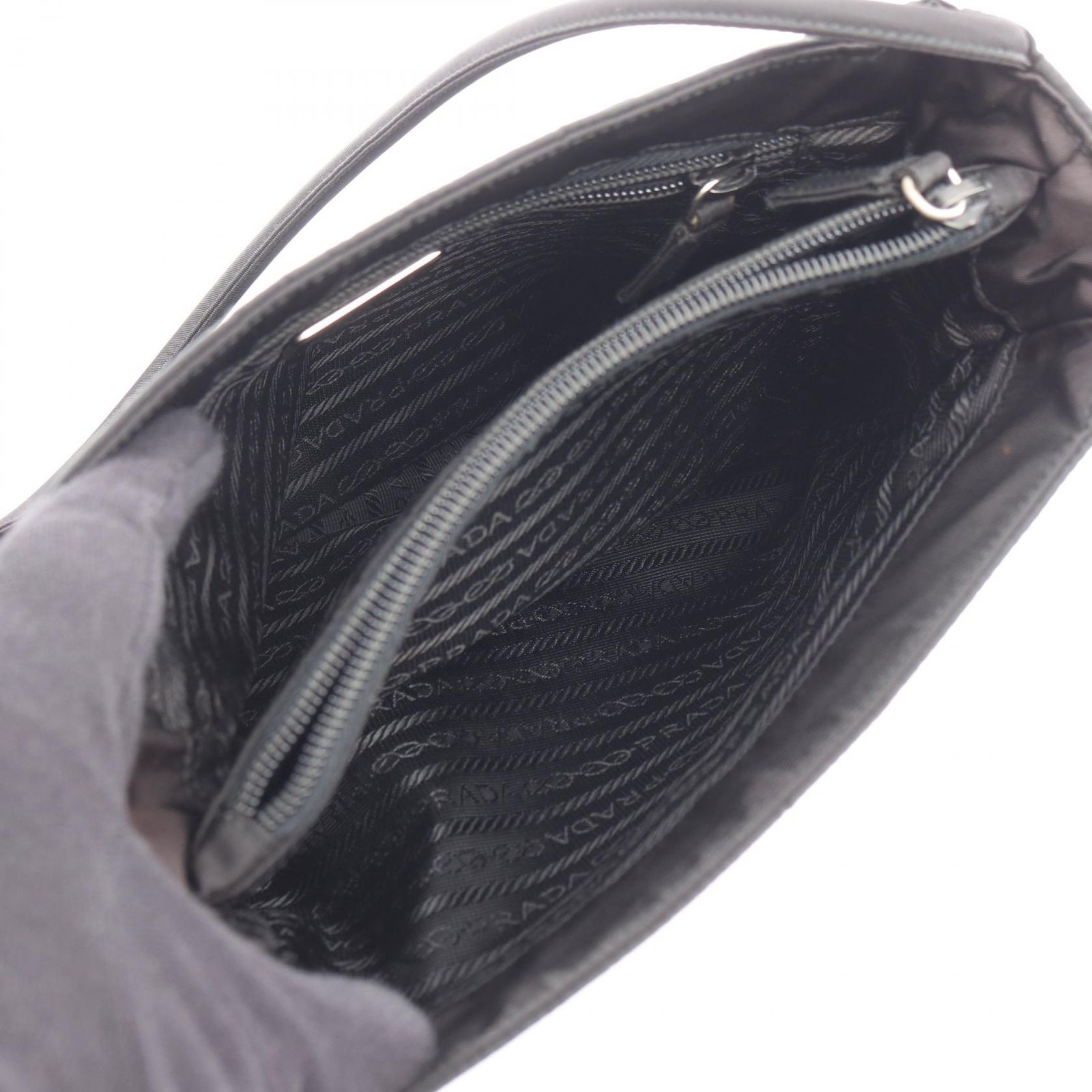 プラダ PRADA ショルダーバッグ METROPOLI ブラック ナイロン