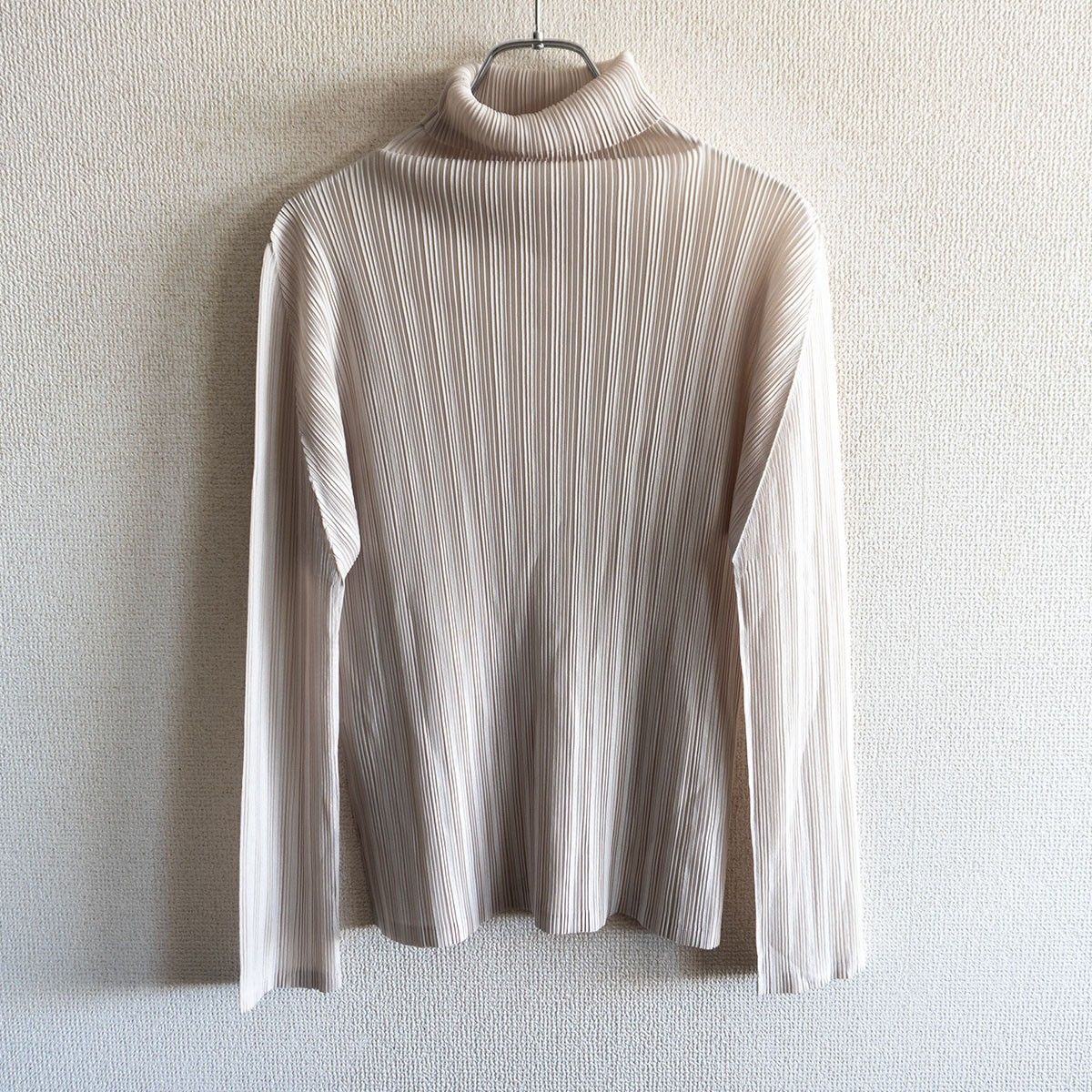 プリーツプリーズ　カットソー 長袖　クリーム 定番人気】PLEATS PLEASE【プリーツ カットソー】 プリーツプリーズ