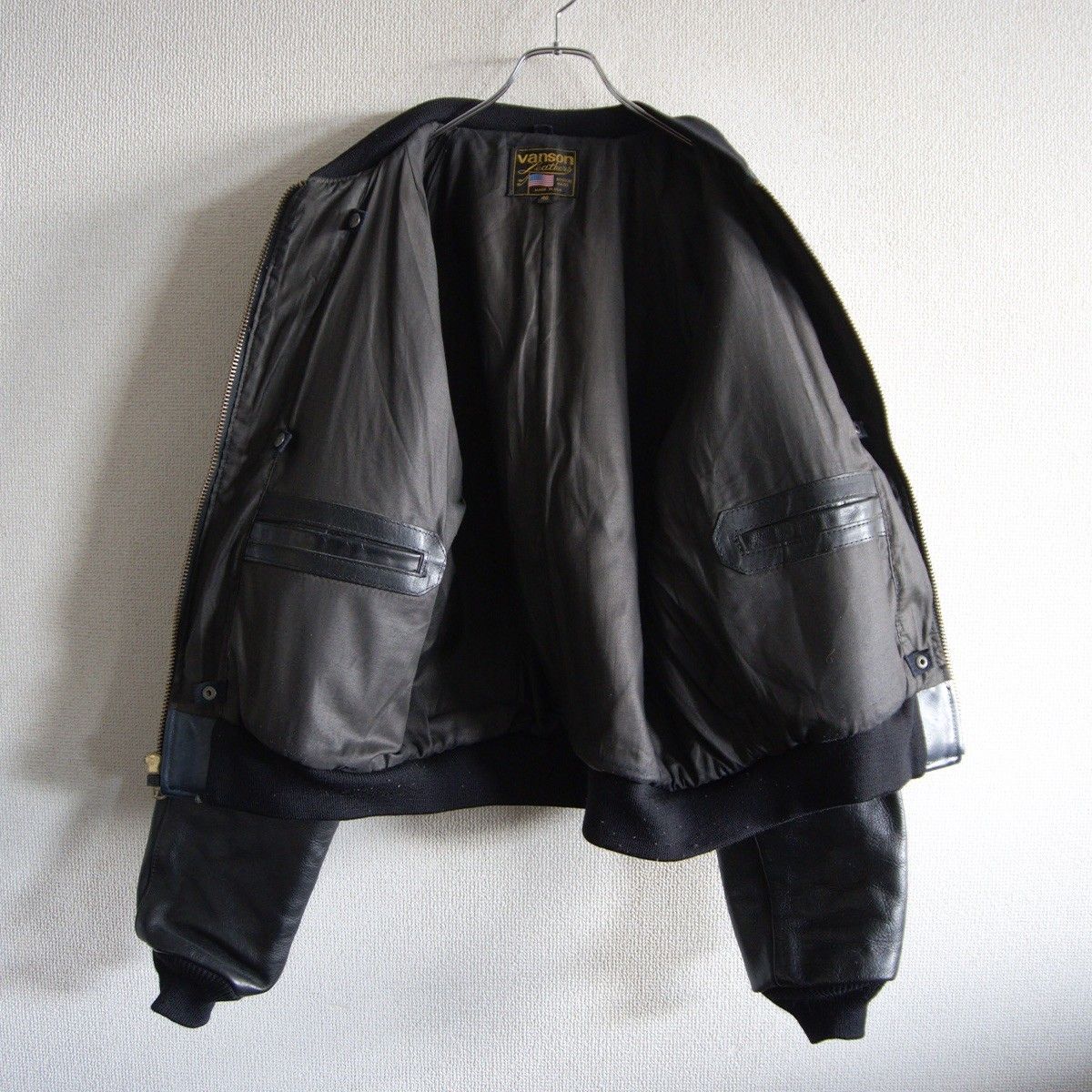 美品/ビッグサイズ】 VANSON 【TJV オールレザー スタジャン】46