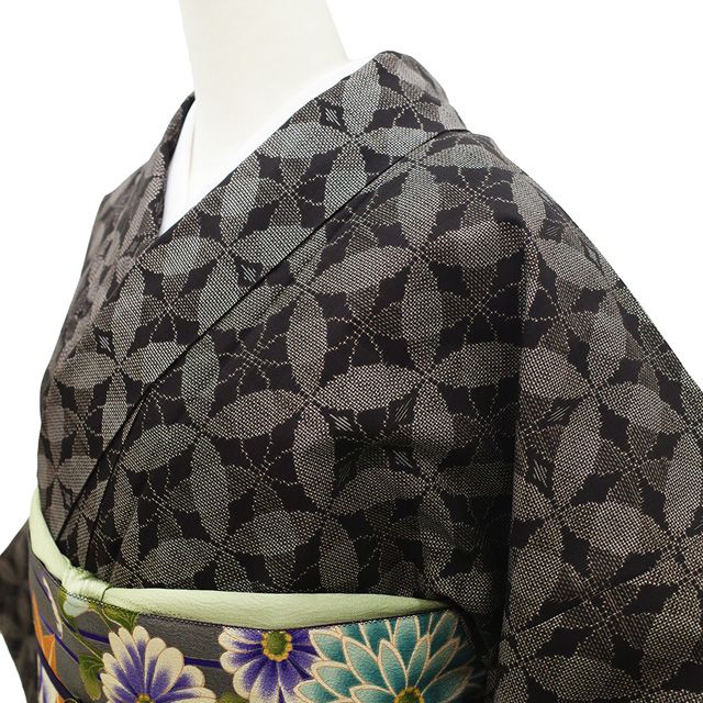 新古品】 本場大島紬 着物 未使用 正絹 大島紬 袷 7マルキ カタス式