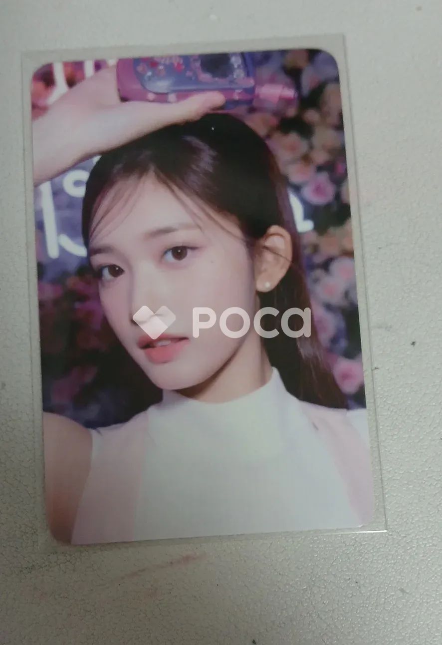 IVE イソ IVE THE FIRST FAN CONCERT The Prom Queens RANDOM