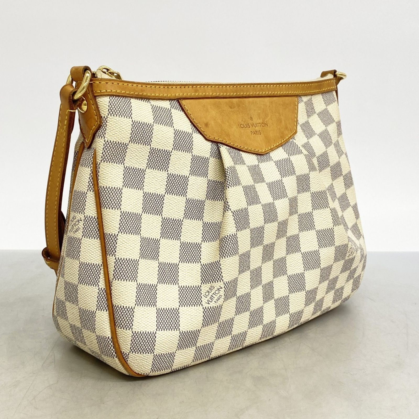 ルイ・ヴィトン(Louis Vuitton) ルイ・ヴィトン ショルダーバッグ