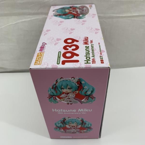 中古】未開)ねんどろいど1939 初音ﾐｸ 15th Anniversary Ver.【再販