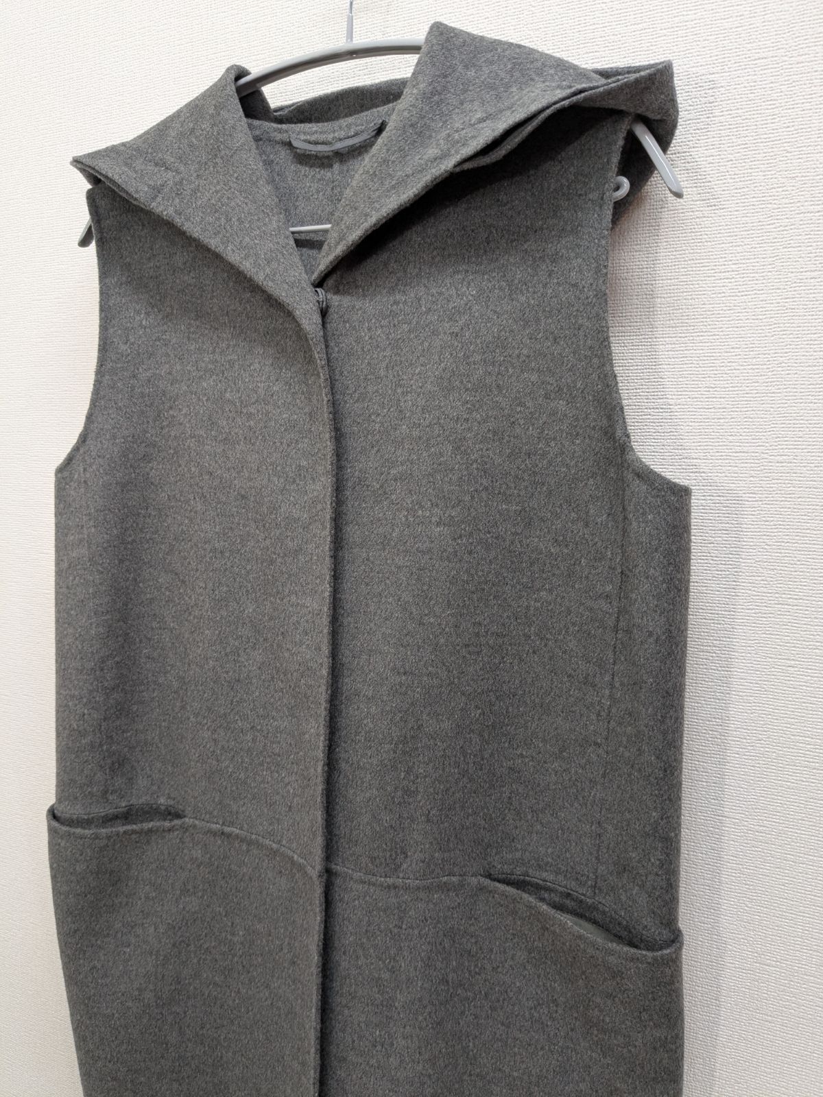 s maxmara CUCITO A MANO クチートアマーノ ファー フード ジレ - メルカリ