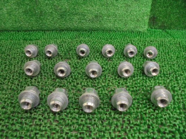 2FO7025 CBT トヨタ bB NCP31 後期型 Z X Ver. ホイールナット16個