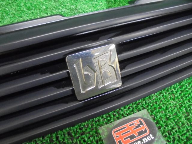 2FO8039 BIB1 トヨタ bB NCP31 前期型 Z X Ver. フロントグリル 53111