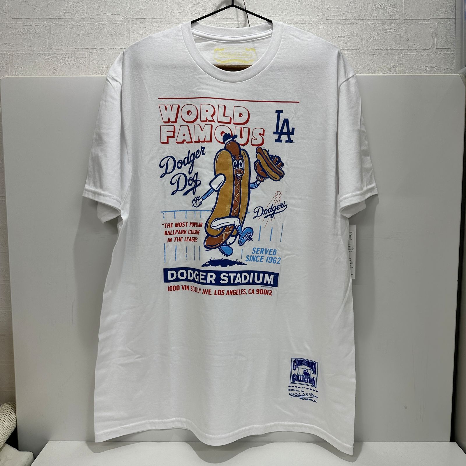 ドジャース ドジャードッグ ホワイトTシャツ Mitchell&Ness Jackie