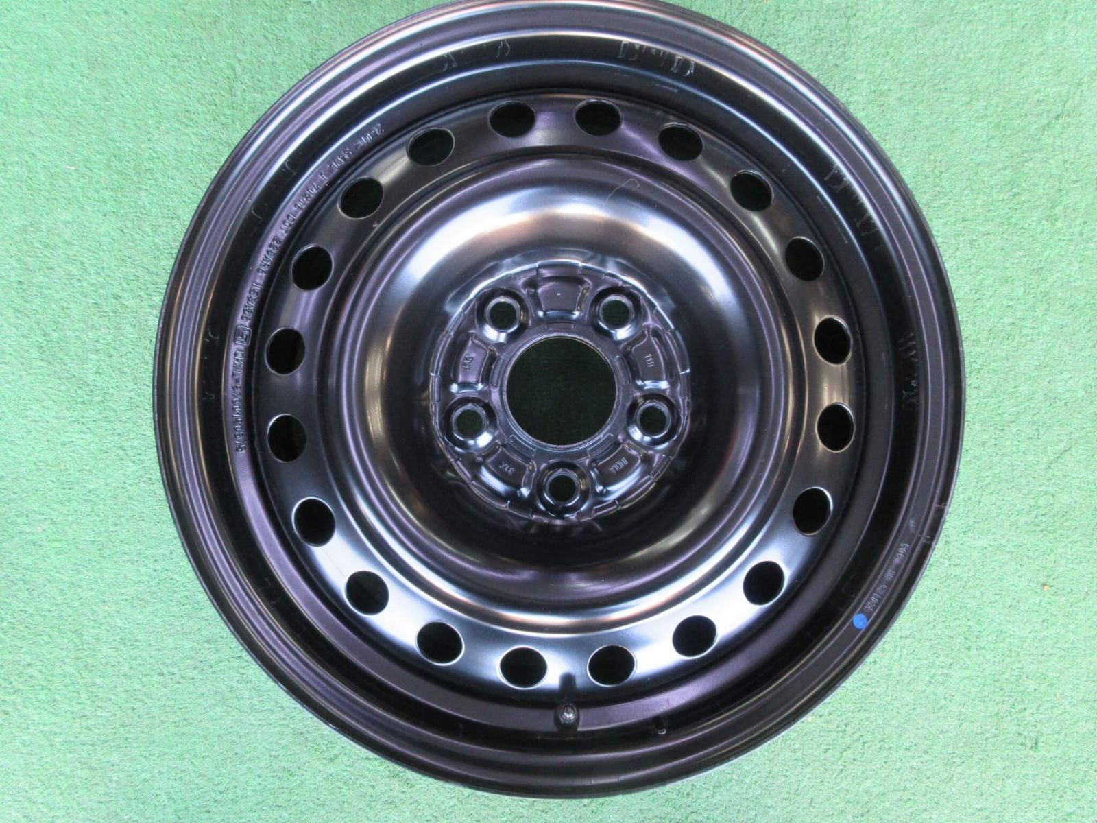 ホンダ WR-V純正スチール 新車外し！ 7J-16 5H114.3 +55 お探しの方